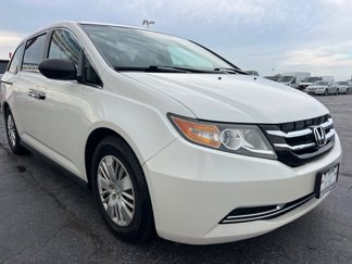 Used 2015 Honda Odyssey LX image 1