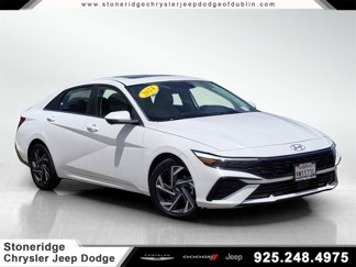 Used 2024 Hyundai Elantra Limited image 1