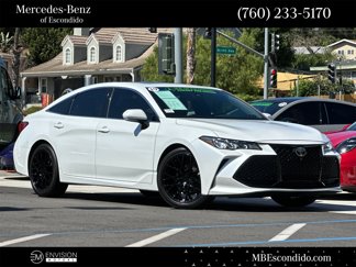 Used 2019 Toyota Avalon XLE image 1