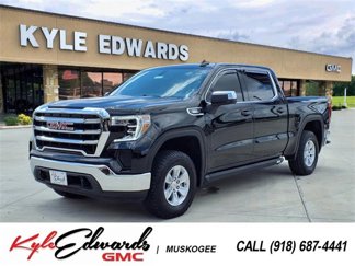 Used 2021 GMC Sierra 1500 SLE image 1
