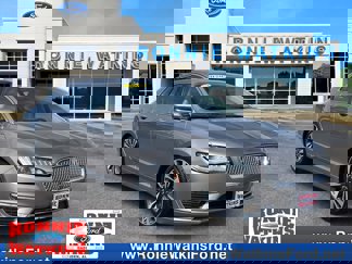Used 2020 Lincoln MKZ Reserve w/ Elements Package image 1