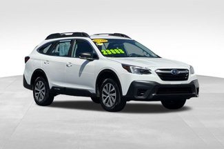 Used 2020 Subaru Outback 2.5i image 1