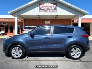 Used 2017 Kia Sportage LX image 1