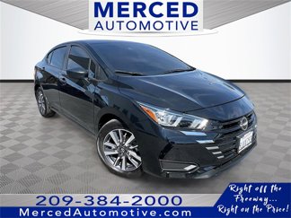 Used 2024 Nissan Versa S image 1