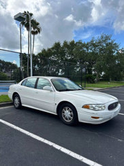 Used 2004 Buick Le Sabre Custom image 1
