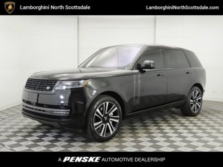 Used 2023 Land Rover Range Rover Long Wheelbase SE image 1