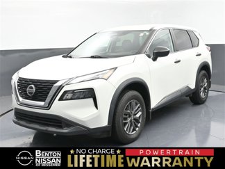 Used 2021 Nissan Rogue S image 1