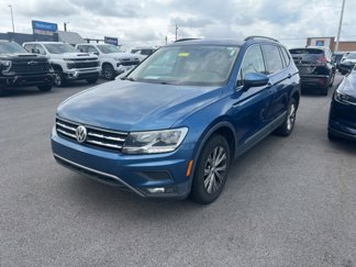 Used 2018 Volkswagen Tiguan SE w/ Panoramic Sunroof Package image 1