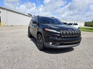 Used 2017 Jeep Cherokee Latitude w/ Safety/Convenience Group image 1