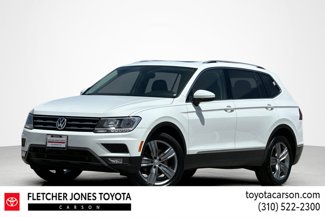Used 2020 Volkswagen Tiguan SEL image 1