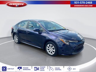 Used 2022 Toyota Corolla LE image 1