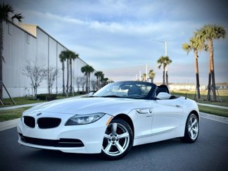 Used 2013 BMW Z4 sDrive28i image 1