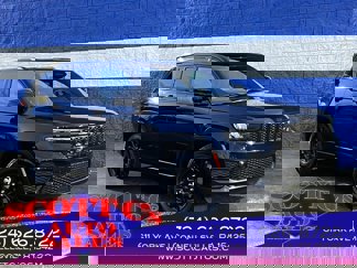 Used 2024 Jeep Grand Cherokee Altitude image 1