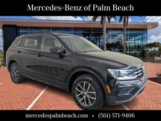 Used 2019 Volkswagen Tiguan SE w/ Panoramic Sunroof Package image 1