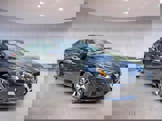 Used 2022 Nissan Altima 2.5 SV image 1