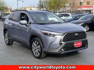 Used 2022 Toyota Corolla Cross XLE w/ Convenience Package image 1