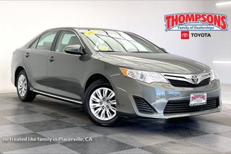 Used 2014 Toyota Camry L image 1