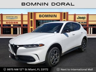 New 2025 Alfa Romeo Tonale w/ Active Assist Package image 1