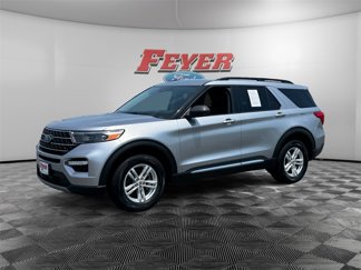 Certified 2022 Ford Explorer XLT w/ Equipment Group 202A image 1