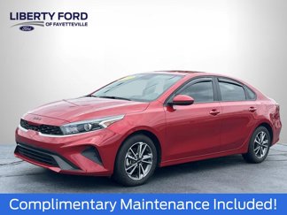 Used 2022 Kia Forte LXS image 1