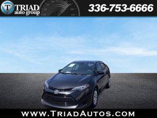 Used 2017 Toyota Corolla LE image 1