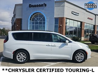 Used 2022 Chrysler Pacifica Touring-L image 1