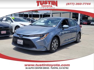 Certified 2022 Toyota Corolla LE image 1