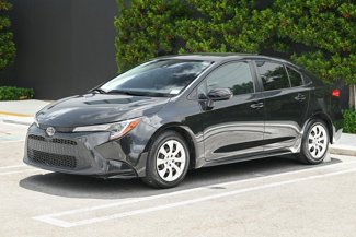 Used 2022 Toyota Corolla LE image 1