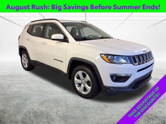 Used 2019 Jeep Compass Latitude image 1