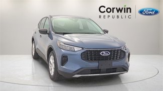 New 2025 Ford Escape Active image 1