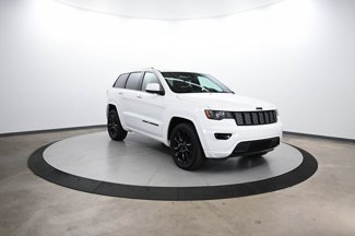 Used 2021 Jeep Grand Cherokee Laredo X image 1