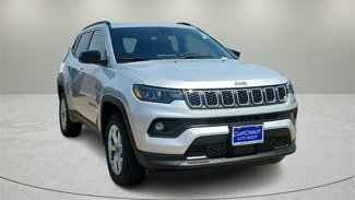 New 2025 Jeep Compass Latitude image 1