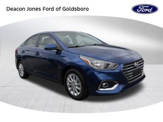 Used 2021 Hyundai Accent SEL image 1
