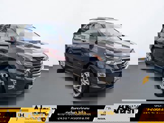 Used 2018 Chevrolet Equinox LT image 1