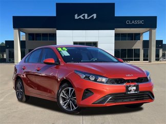 Certified 2024 Kia Forte LXS image 1