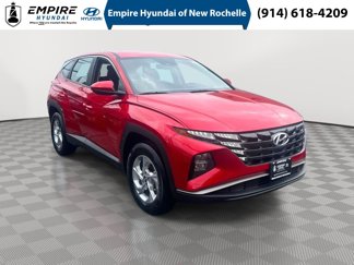Used 2023 Hyundai Tucson SE image 1