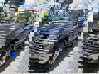 Used 2001 Chevrolet Tahoe LT w/ LT Preferred Equipment Group image 1