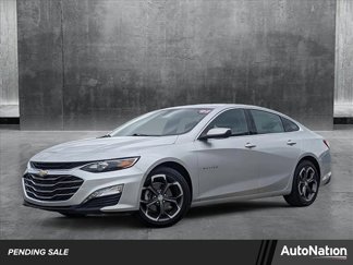 Used 2022 Chevrolet Malibu LT image 1