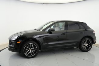 Used 2025 Porsche Macan image 1