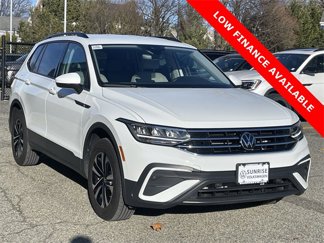 Used 2024 Volkswagen Tiguan S image 1