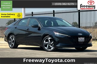 Used 2023 Hyundai Elantra SEL w/ Convenience Package image 1