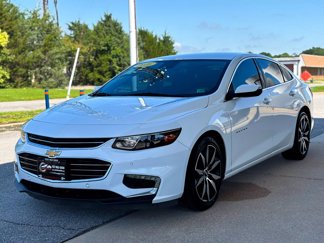 Used 2016 Chevrolet Malibu LT image 1