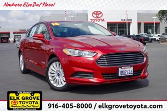 Used 2016 Ford Fusion SE image 1