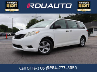 Used 2012 Toyota Sienna image 1