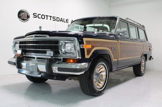 Used 1987 Jeep Grand Wagoneer image 1