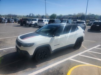 Used 2024 Jeep Compass Trailhawk image 1