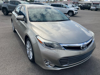 Used 2013 Toyota Avalon Limited image 1
