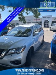 Used 2018 Nissan Pathfinder S image 1