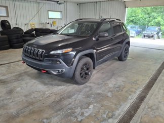 Used 2015 Jeep Cherokee Trailhawk image 1