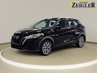 Certified 2024 Nissan Kicks SV image 1